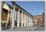 portique romain milan photo