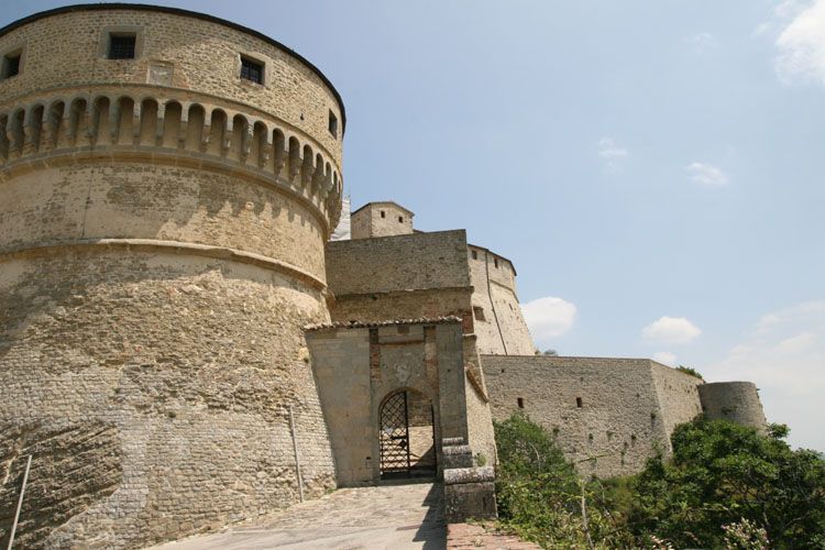 san_leo_rocca_8606.jpg