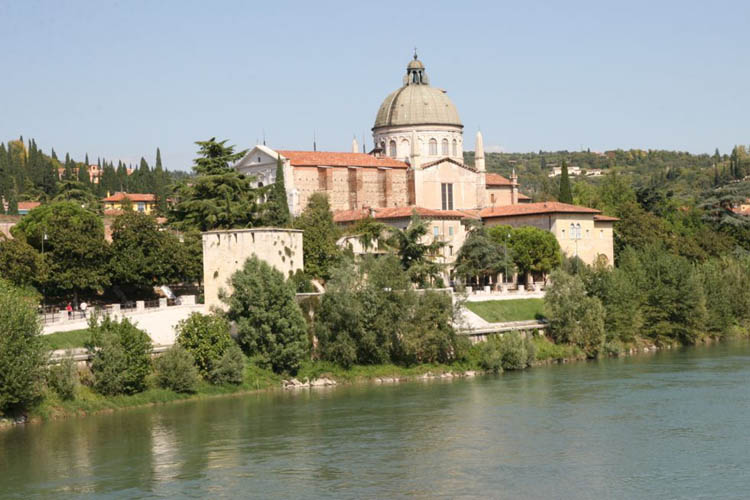 Vérone