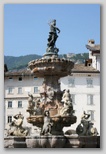 fontaine de neptune de trente