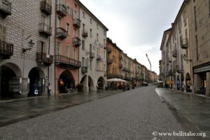 palazzi-via-roma-cuneo_0393