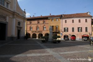 piazza-botero-bene-viagenna_0367