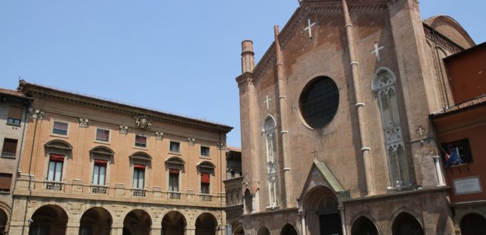 Basilique San Giacomo, Bologna