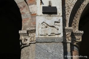 capitelli-quadriportico-basilica-sant-ambrogio-milano_7537