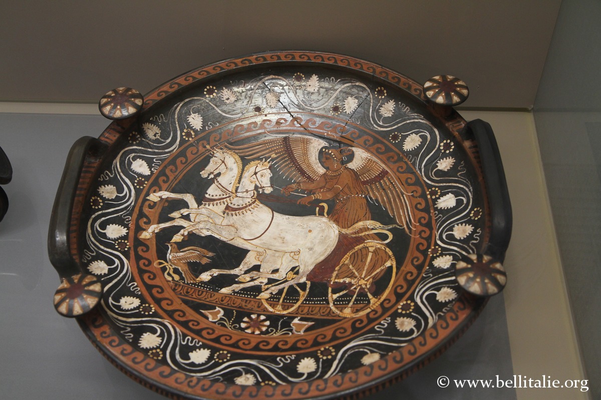ceramica-nike-museo-archeologico-milano_7344