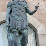 statua di giulio cesa, rimini