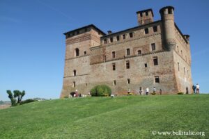 Photo du château de Grinzane Cavour, Langhe