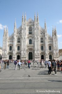 Foto della facciata del Duomo di Milano