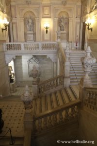 Photo escalier-d-honneur-palais-royal-turin_5764