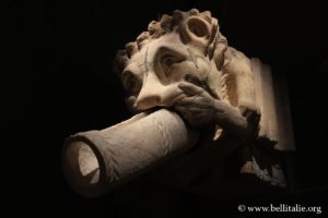 foto di gargoyle-museo-del-duomo-milano_7986