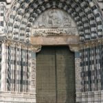 portale centrale cattedrale di genova