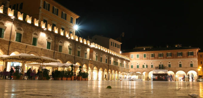 Piazza del Popolo, Ascoli Piceno
