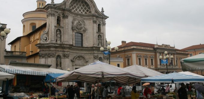 Piazza Duomo, L'Aquila, Abruzzi