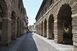 loggia-delle-pescherie-di-giulio-romano-mantova_0713