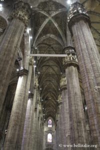 navata-interno-duomo-di-milano_7946