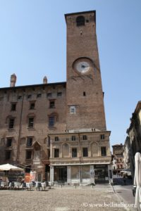 palazzo-del-podesta-mantova_0675