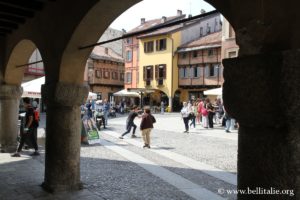 piazza-san-fedele-como_8179