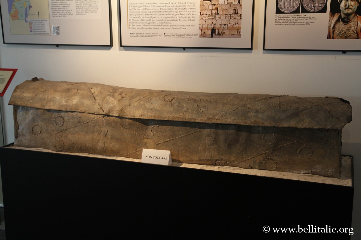 sarcofago-piombo-museo-archeologico-milano_7407