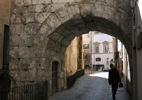 arco di druso, spoleto