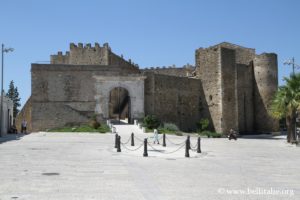 Miglionico, castello del Malconsiglio