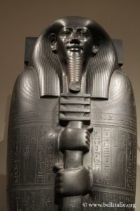 photo couvercle-sarcophage-de-ibi-musee-egyptien-de-turin_6048