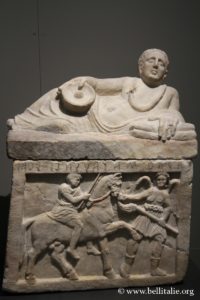 Foto Sarcofago Etrusco, Museoo di antichità di Torino