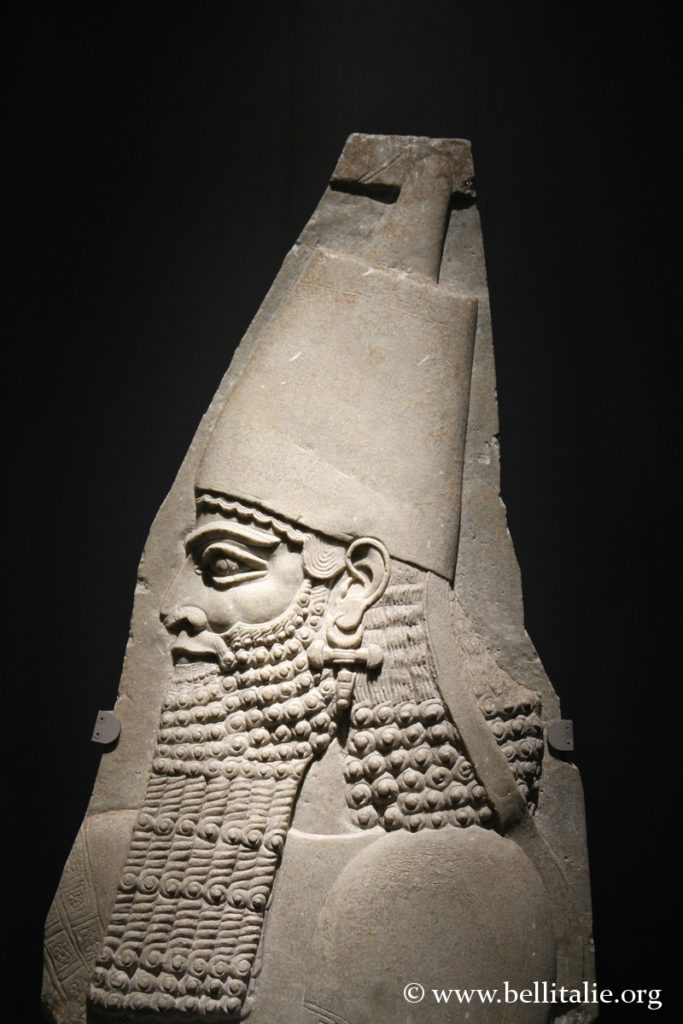 Foto Sargon II, re di Assiria, museo di antichità di torino