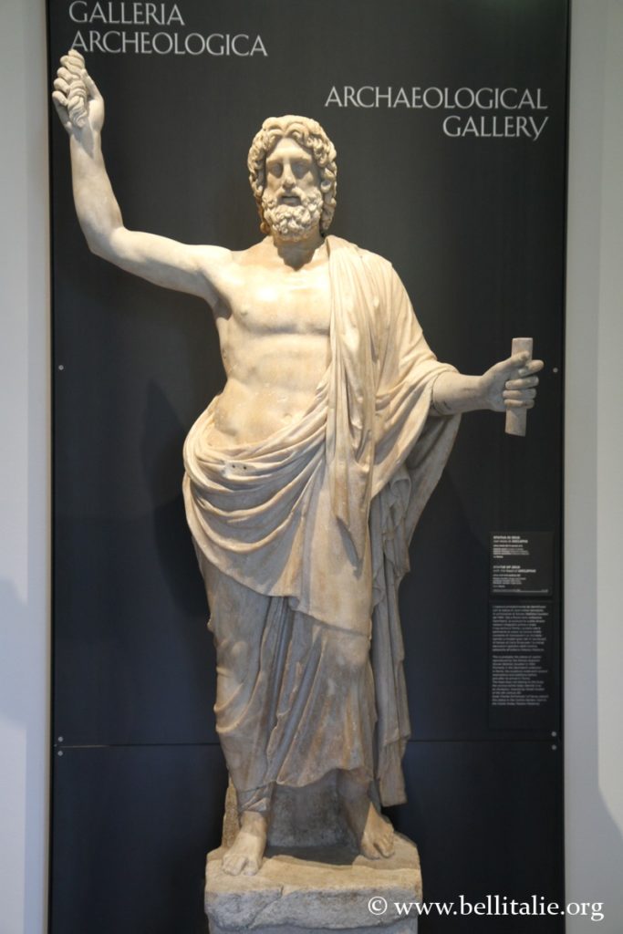 Foto Statua di Zeus Torino