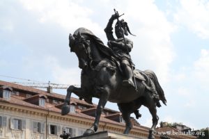 Foto Statua equestre di Emanuele-Filiberto