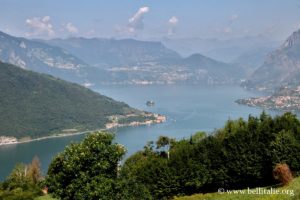 foto del lago d'iseo