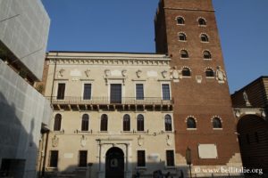 piazza-dei-signori-verona_0013