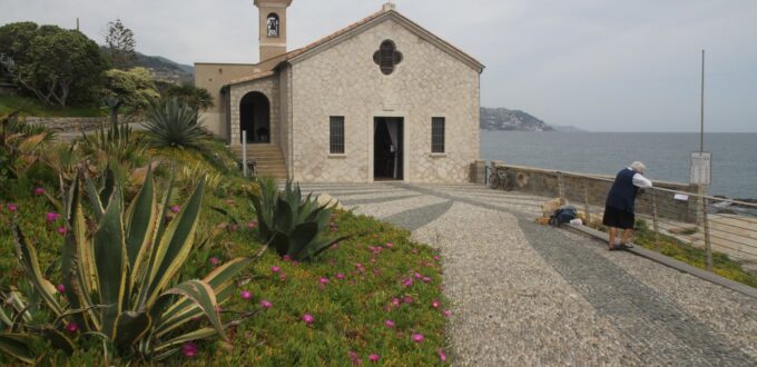 Photo Cap Sant'Ampelio à de Bordighera en Ligurie