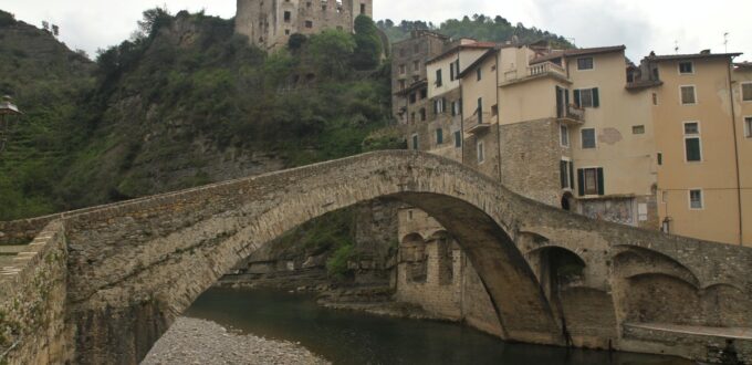 ponte-castello-dolceacqua_4837